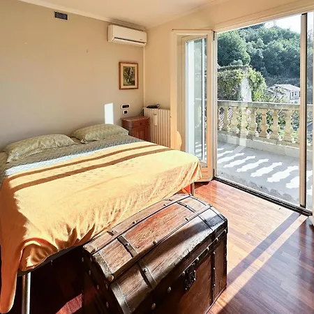 Pet Friendly In * Vallecrosia