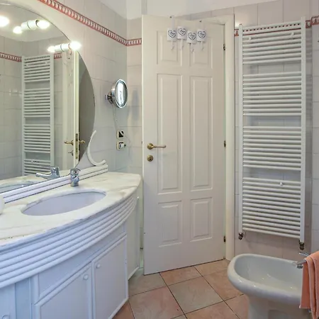 Pet Friendly In * Vallecrosia