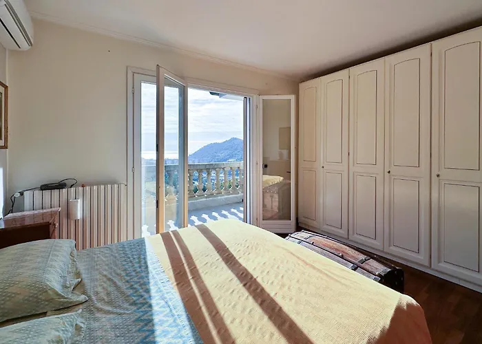 Feriehus Pet Friendly In Vallecrosia